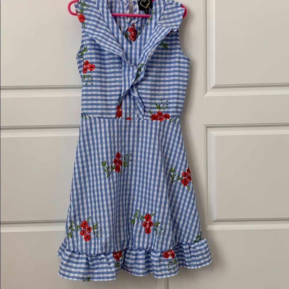 Hearts dress size 6